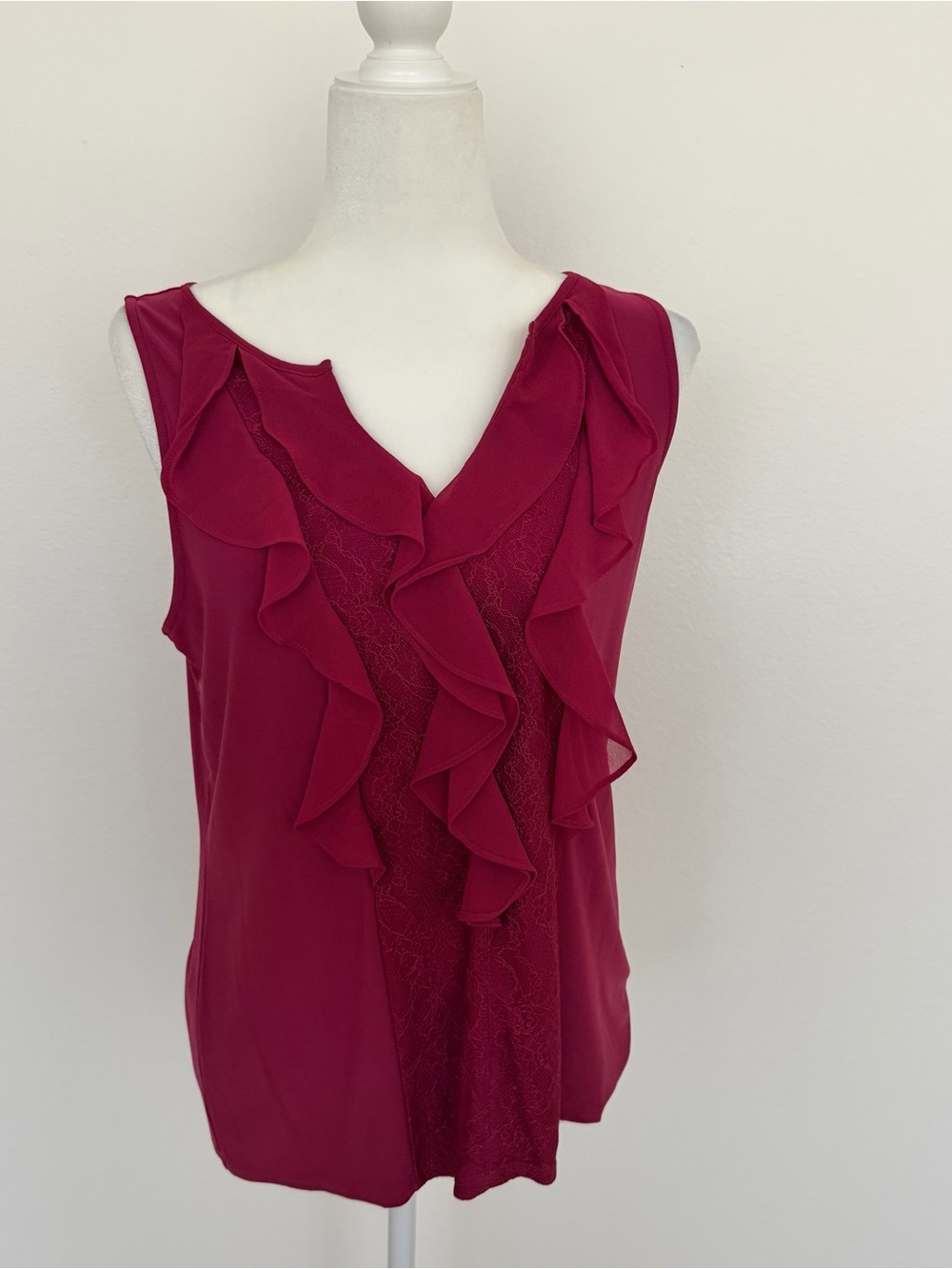 NWT White House Black Market Red Plum Ruffle Top Size Medium